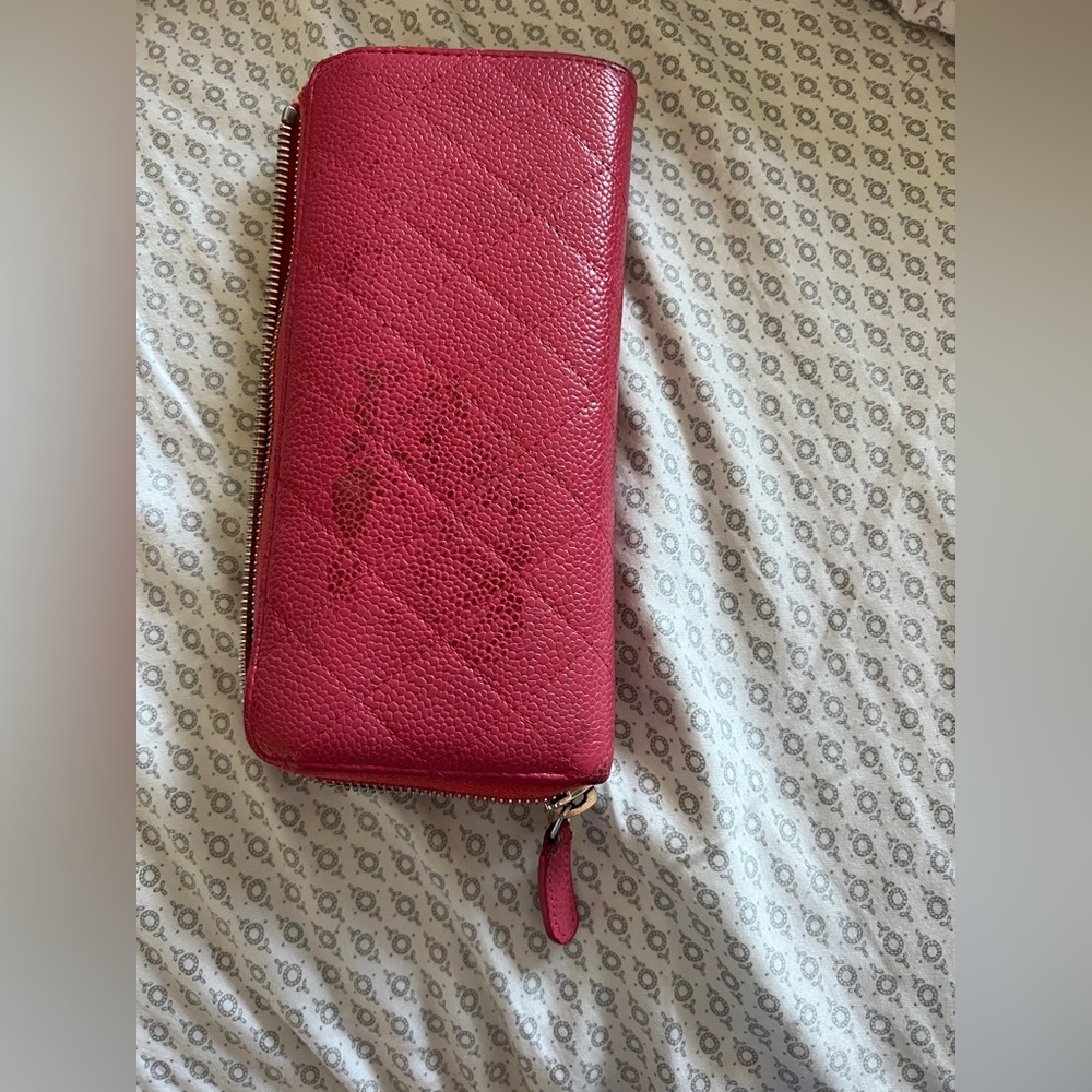 Authentic Chanel Wallet - Picture 2 of 7